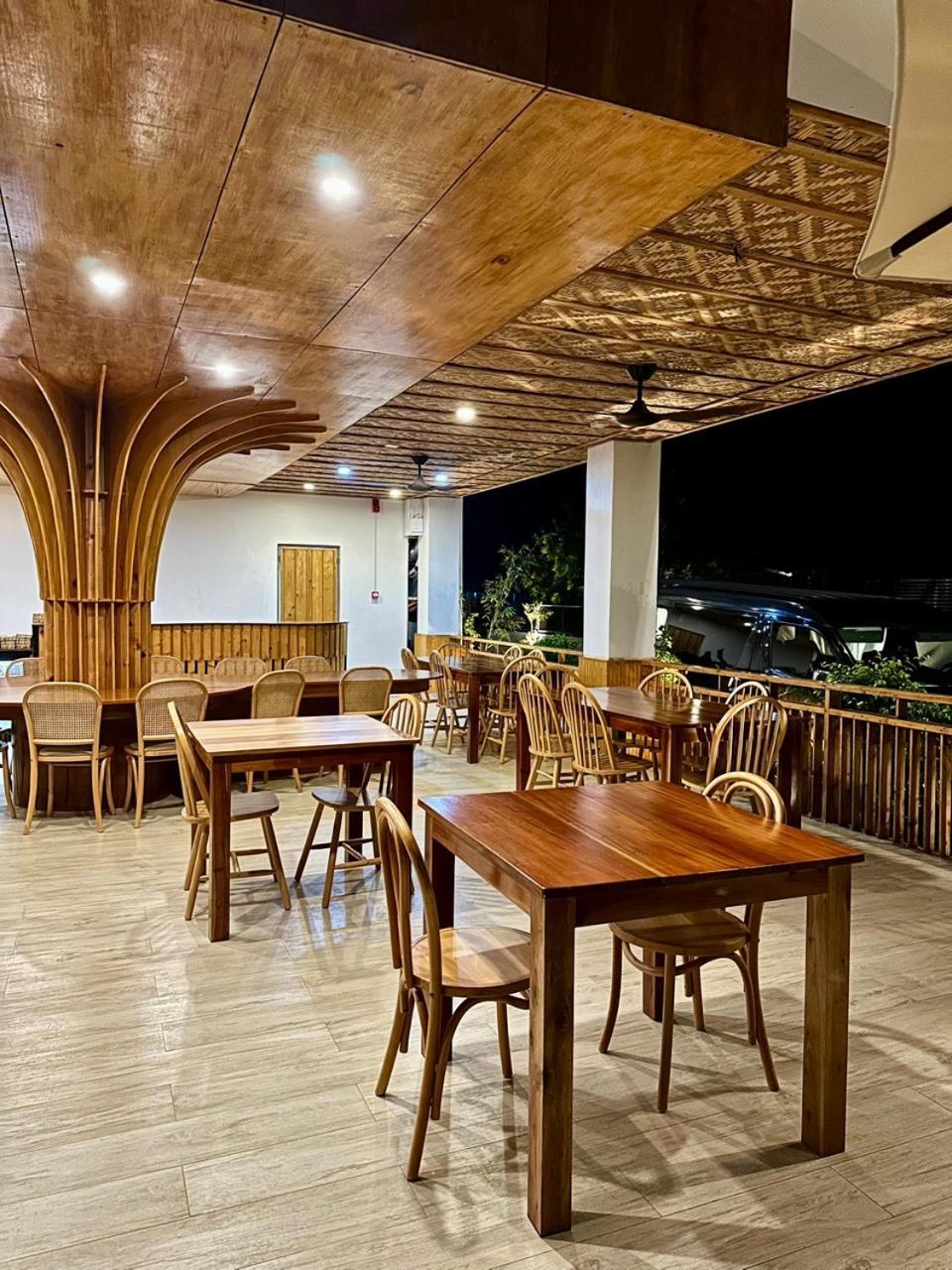 Treeshade Resort & Spa Moalboal Zewnętrze zdjęcie